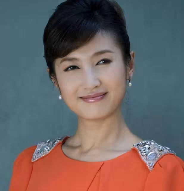 主持人徐春妮:我這輩子最正確的決定,就是為剛強生了個大胖小子
