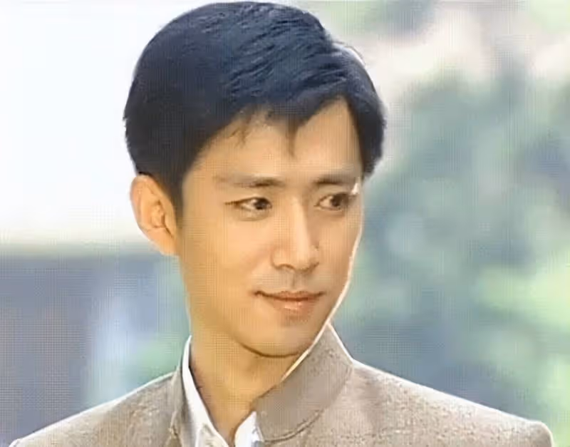 演員高鑫:結婚16年不做飯不洗碗,錢交給妻子管,他才是人間清醒