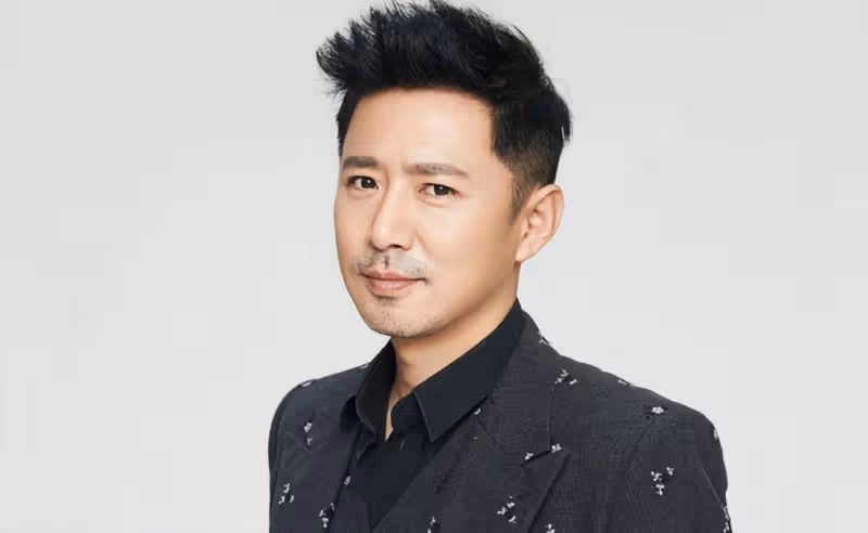 演員高鑫:結婚16年不做飯不洗碗,錢交給妻子管,他才是人間清醒
