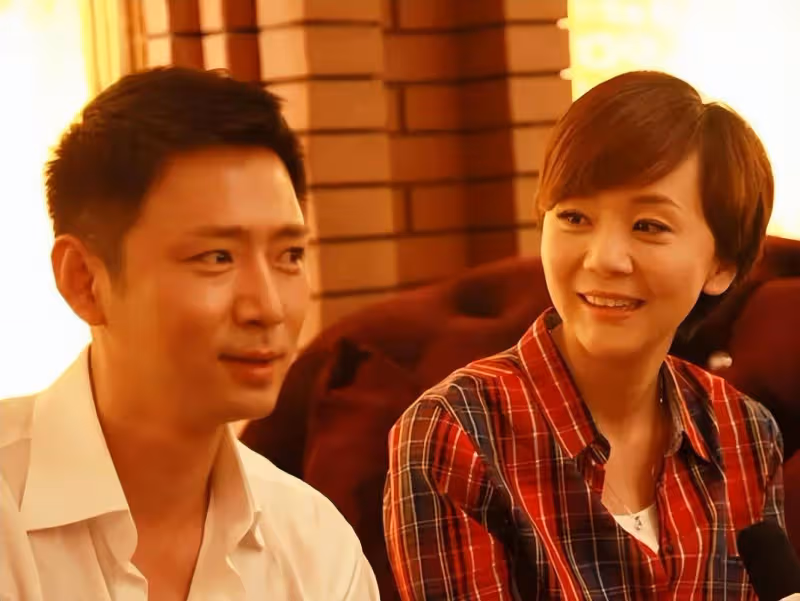 演員高鑫:結婚16年不做飯不洗碗,錢交給妻子管,他才是人間清醒