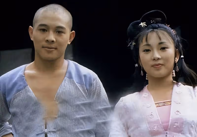 離婚25年,李連杰與前妻黃秋燕在北京重逢,發生了怎樣的故事