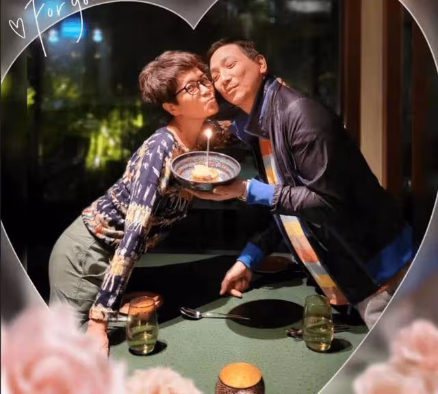 好凍齡!寶佩如曬照宣布登六,曾因車禍毀容致不育老公仍不離不棄