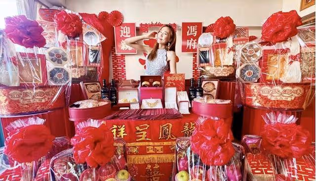 恭喜！「東張女神」即將結婚，過大禮場面震撼，在訪問中多次流淚