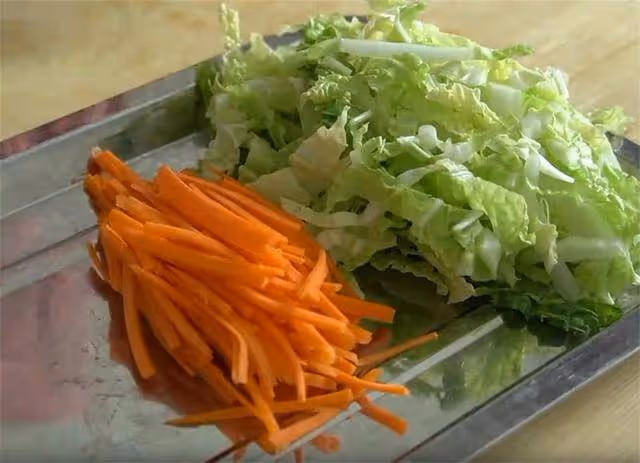 冬天最愛喝這碗湯,4塊錢能做一大鍋,飯前一人一碗,營養又開胃