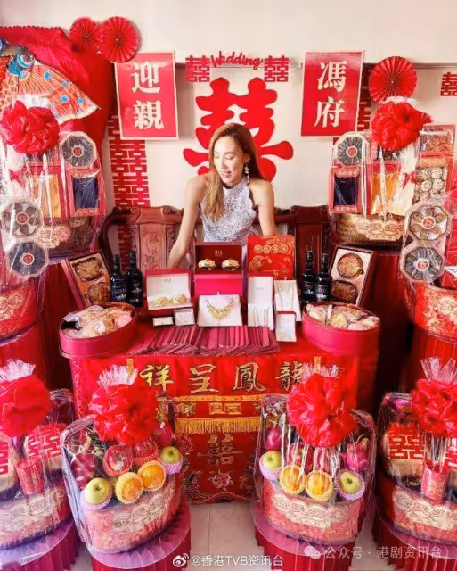 TVB《東張》女神「貓仔下月結婚!過大禮巨型龍鳳鈪兼金頸鍊搶fo