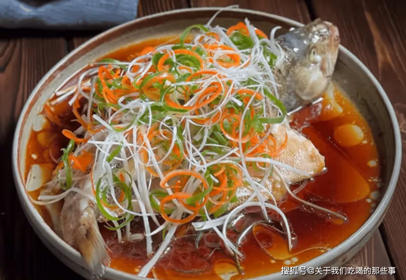 蒸鱸魚時,不要放料酒,牢記「4要點」,魚肉鮮美不腥,還特別嫩