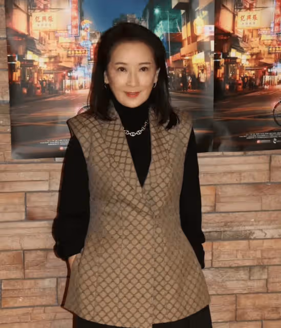 61歲龔慈恩獲封不老女神,與黃日華虐戀無果,兩段婚姻以失敗告終