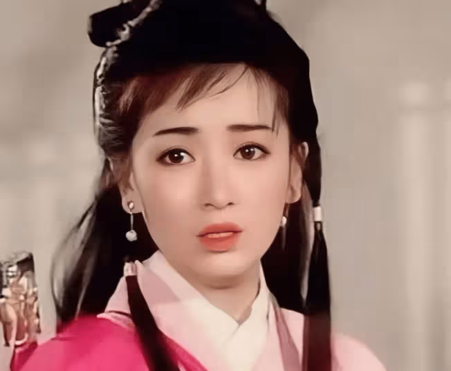 61歲龔慈恩獲封不老女神,與黃日華虐戀無果,兩段婚姻以失敗告終