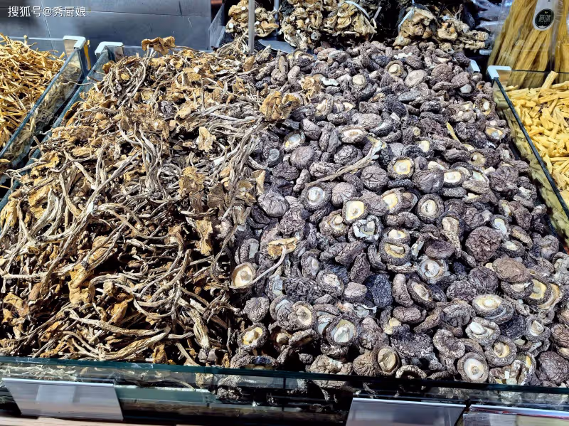 臨近春節,這5種年貨最好提前買!超市員工透露:年末或將大漲價