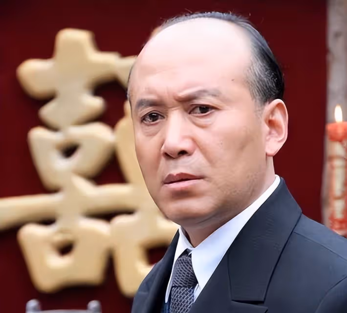 她竟然就是郭達的老婆!難怪郭達能上20次春晚,其實都和她有關