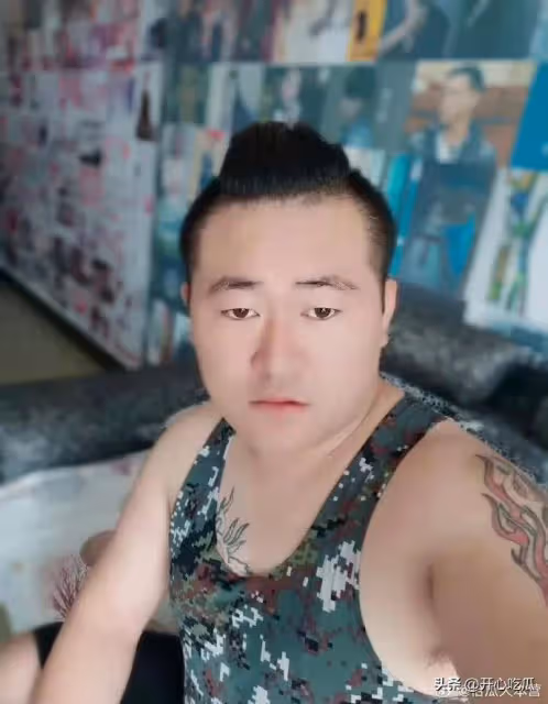 好消息!王星和女友嘉嘉現身泰國機場,被護送到上海,平安歸國!