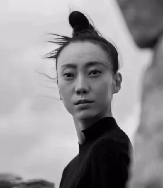 張藝謀:我最愧疚的不是鞏俐,更不是陳婷,而是為我終身癱瘓的她