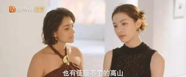 港姐冠軍突然現身內地熱播劇,網友大讚美麗動人,家人探班支持