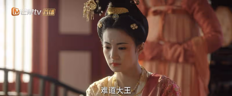 《國色芳華》:看到蔣長揚逃婚,才知李幼貞的悲情第一集早有暗示