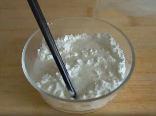 家裡還剩2盒牛奶,往鍋里一倒,擀麵杖一攪,又香又甜孩子超愛吃