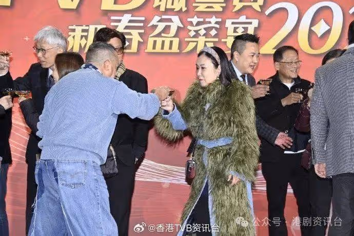 吳若希自嘲頒獎禮陪跑!龔嘉欣不介意與張馳豪姊弟戀