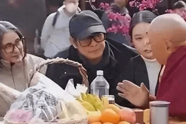 黃秋燕女兒又傳喜訊,李連杰被牽扯其中,這一次利智輸得徹底