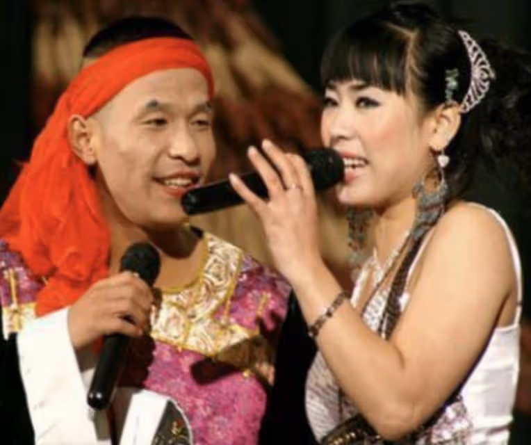 宋小寶:和前妻霍曉紅離婚,再婚娶了粉絲王雪,如今成人生贏家