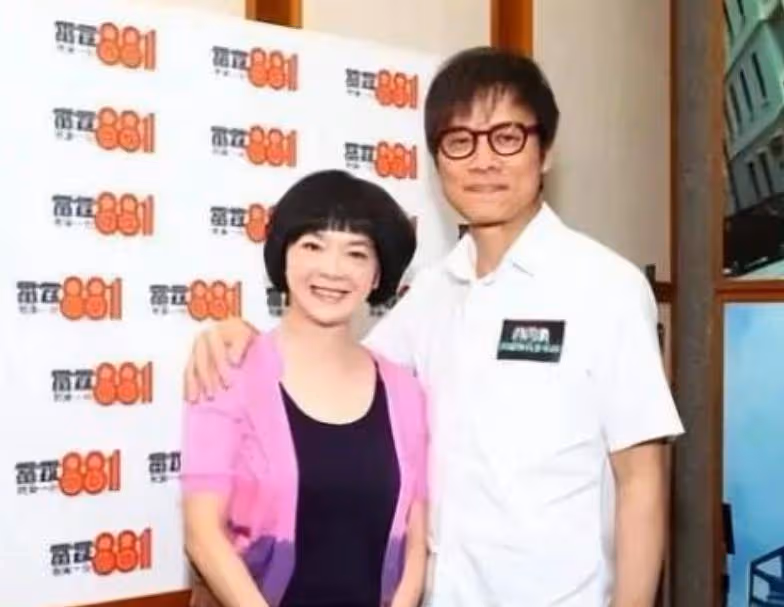 羅大佑:為音樂選擇丁克,父親臨終都沒見到孫子,58歲終於當爸!