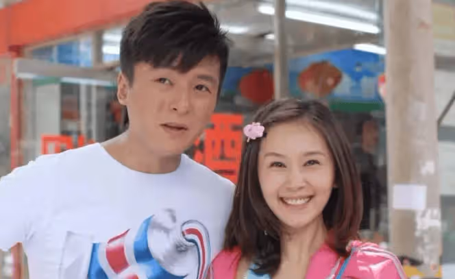 拆散兒子3段姻緣,45歲的兒子躺狗窩大哭,她為何依然不悔改?