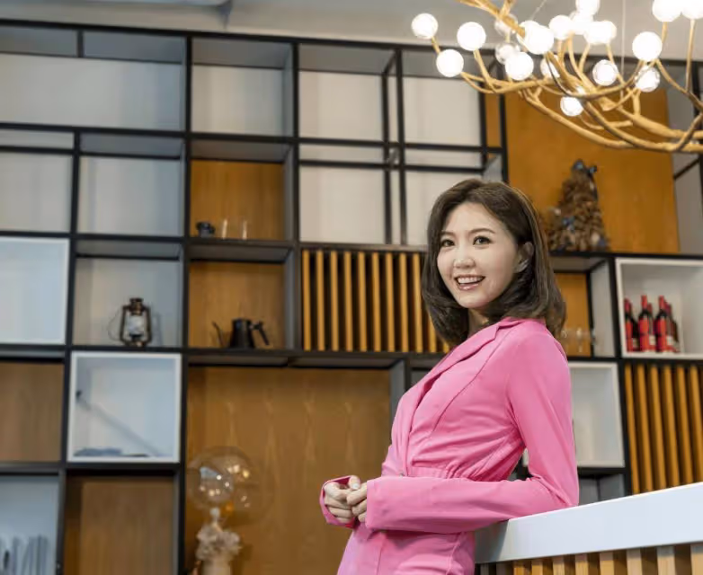 TVB花旦結婚8年頻公審老公被稱「惡妻」！再斥送女同事上班：你見過許濤送我回公司嗎？