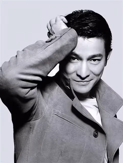 劉德華人品太好，演唱會邀請83歲落魄失明港星，吳君如臉都笑變形