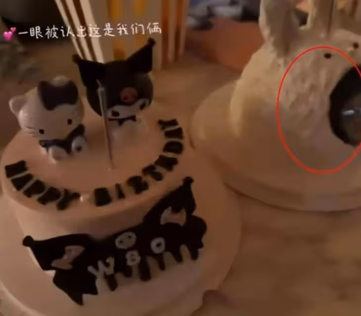 王思聰37歲生日,在酒店與女友吃蛋糕,一起品嘗35萬元海膽
