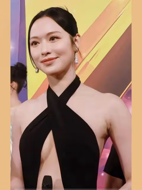 港姐冠軍被網友內地捕獲,被評氣質像路人,曾說不會考慮北上拍劇