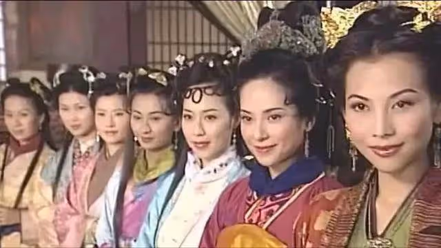 港姐冠軍郭羨妮被騙子冒充,在社交平台與網友閒聊,已澄清舉報