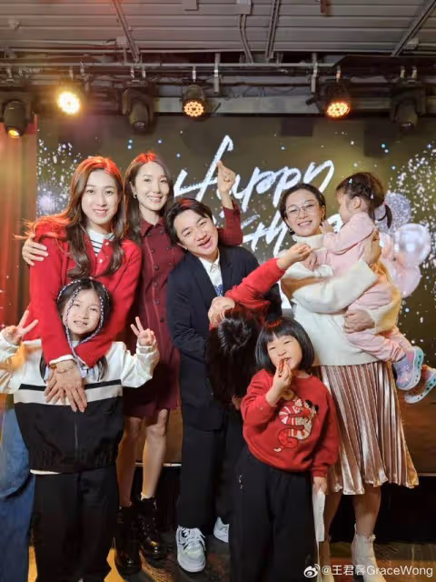 王祖藍舉辦慶生派對！妻子圈中姐妹團齊現身，鍾嘉欣帶女兒湊熱鬧