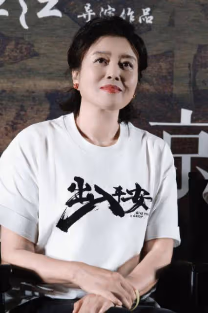 演員丁嘉麗:我這輩子最後悔的,就是為愛丟了自尊,捧紅了孫紅雷