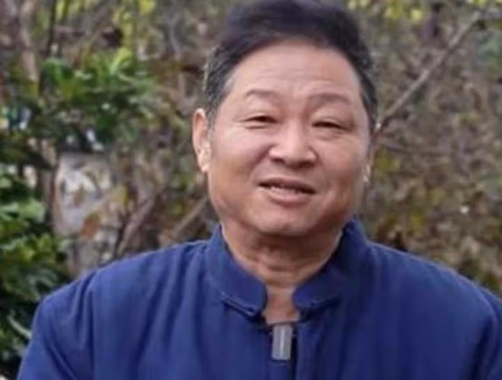 55歲趙亮:帶模特老婆深山養雞16年,滿臉皺紋似老農,他到底圖啥