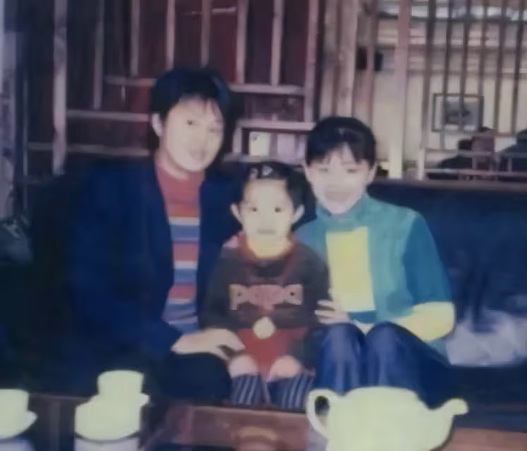 「月亮姐姐」王淏:39歲高齡生子,被富商丈夫寵成寶,成人生贏家