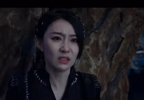 《白月梵星》異人王的秘密是什麼?原來異人城裡的怪物是他