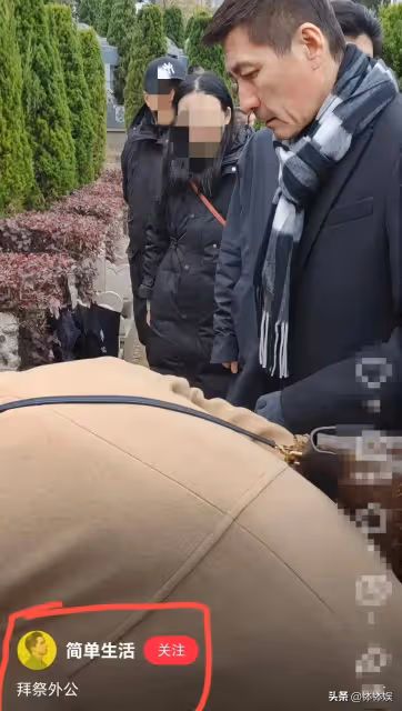 張子健祭拜前妻!李婷墓地曝光,在高樓大廈旁,女兒長的很像媽媽