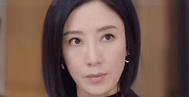 TVB知名女星買通告引反感,突然變民選視後,結婚九年沒空生娃