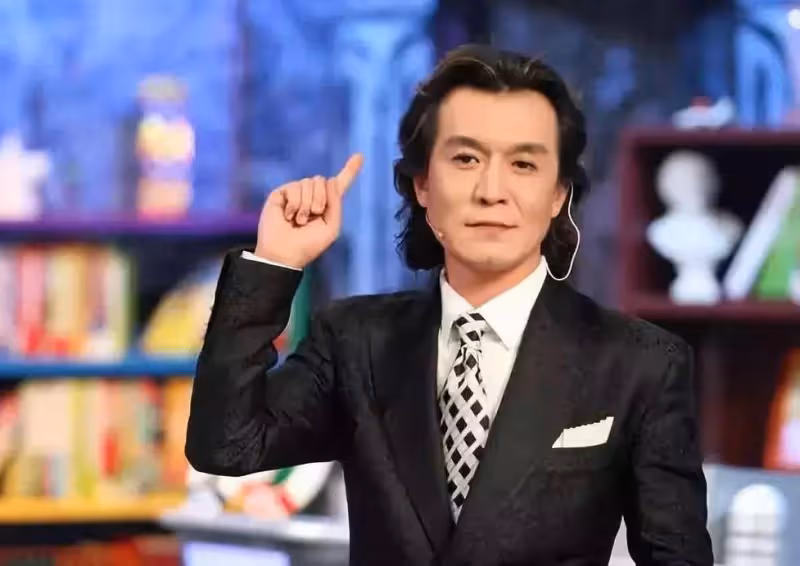 離世四年,回頭再看遺孀哈文的選擇,才知道李詠到底有多聰明