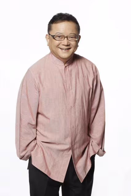 事實證明,被傳賣掉上億豪宅移民美國的王剛,已經走上另一條大道