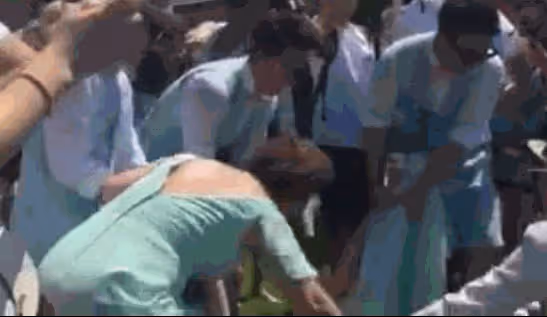 性感火辣的柳岩被曝懷孕男友陪去婦產科？粉絲急忙闢謠