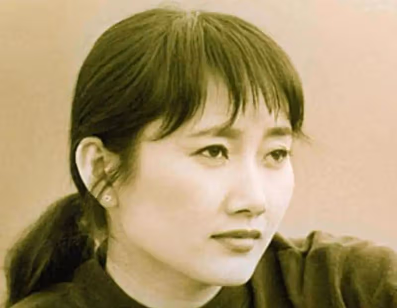 和王剛離婚22年後,62歲的成方圓老成了這樣子,王剛:我對不起她