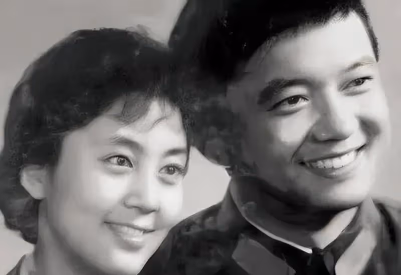 和王剛離婚22年後,62歲的成方圓老成了這樣子,王剛:我對不起她