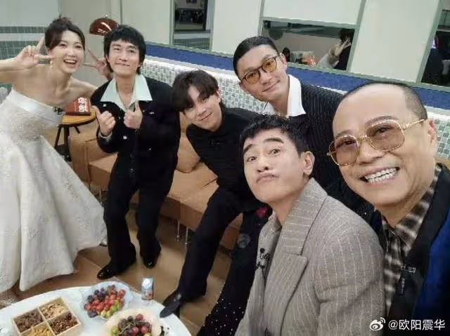 突然暴瘦！TVB視帝昔日形象不再，瘦出下頜線，大肚子不見蹤影