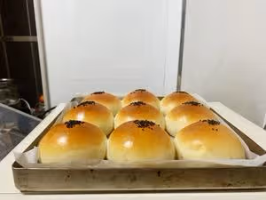 放3天也一樣柔軟的豆沙小餐包，好吃到哭