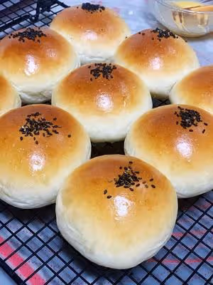 放3天也一樣柔軟的豆沙小餐包，好吃到哭