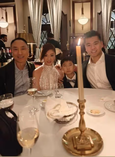 秀長腿!51歲前港姐冠軍曬慶生照,閃嫁富商曾與好姐妹捲入三角戀