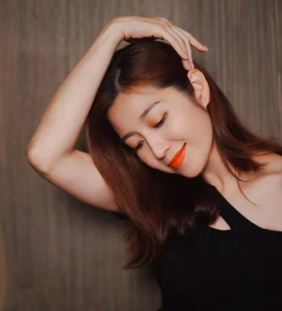 視後最強黑馬!TVB花旦跳拉丁舞賣力拉票,近年與老公屢傳婚變