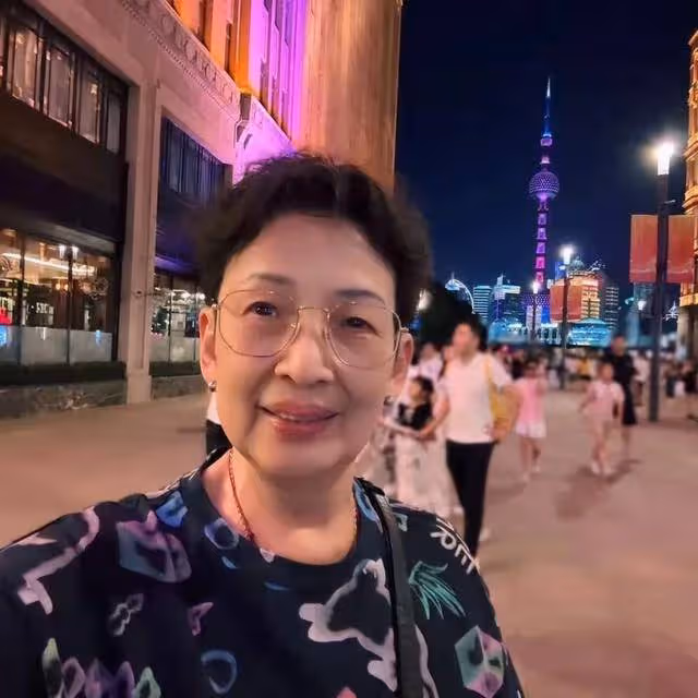TVB老戲骨離巢自創節目受歡迎,指責大台無理要求,拍攝非常驚險