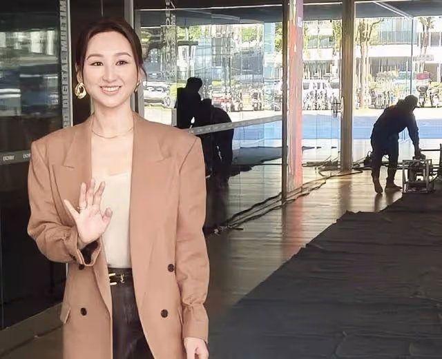 TVB知名女星大女主風範盡顯,上位成公司一姐,劇接劇忙個不停