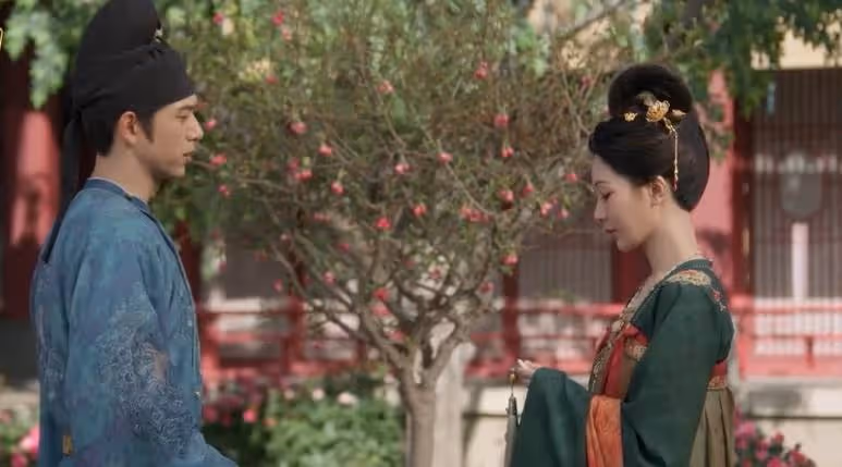 《國色芳華》:一眼相中何惟芳,蔣小姨的如意算盤打的響