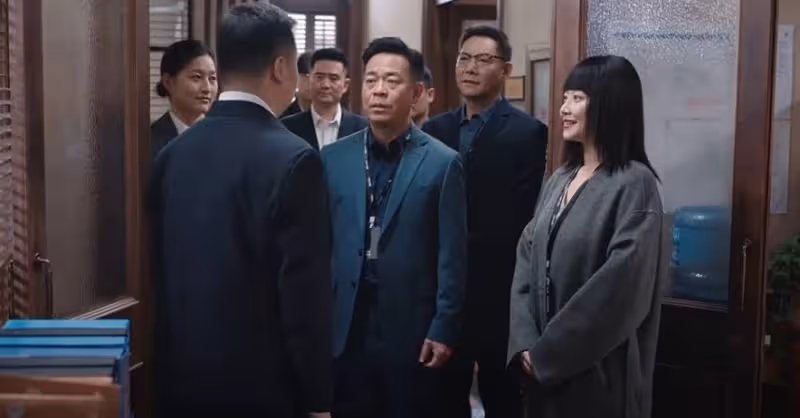 《薔薇風暴》：看懂周杭揭發彭大海，才明白謝琳慧忍受呂健